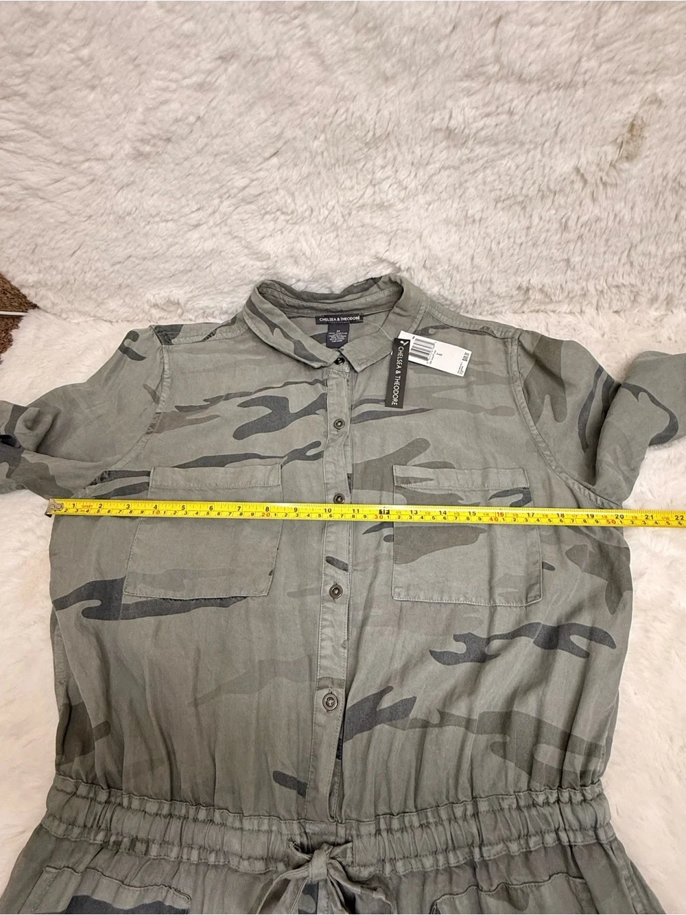 NWT‎ Chelsea & Theodore Camo Long Sleeve Button-Down Romper Jumpsuit  Shorts M